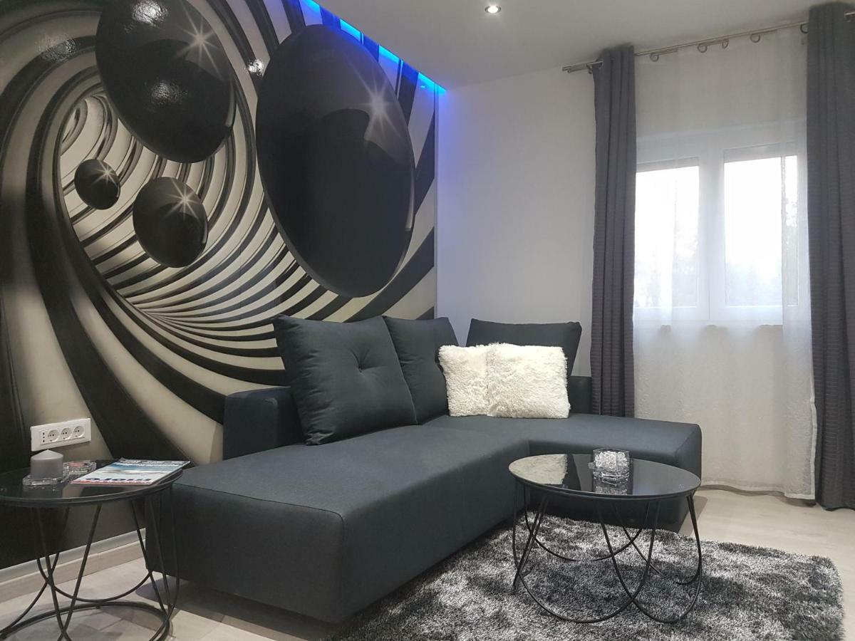 מאקרסקה Palladium City Center Apartments מראה חיצוני תמונה